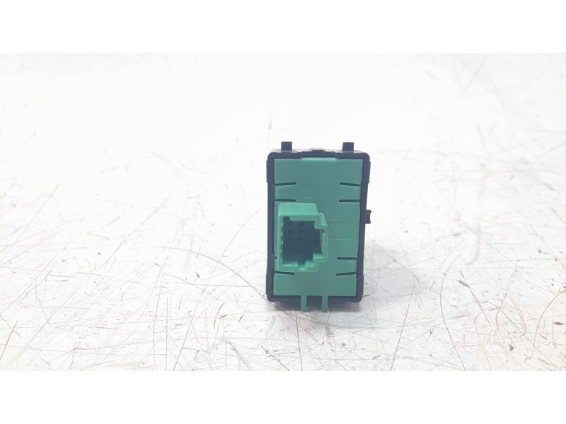 Recambio de interruptor para smart forfour 0.9 turbo cat referencia OEM IAM 251536466R A4539053901 