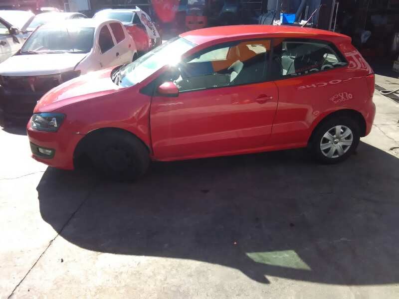 volkswagen polo (6r1) del año 2012