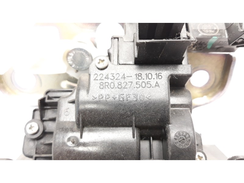 Recambio de cerradura maletero / porton para seat toledo (kg3) 1.2 tsi referencia OEM IAM 8R0827505A  EZCAU043