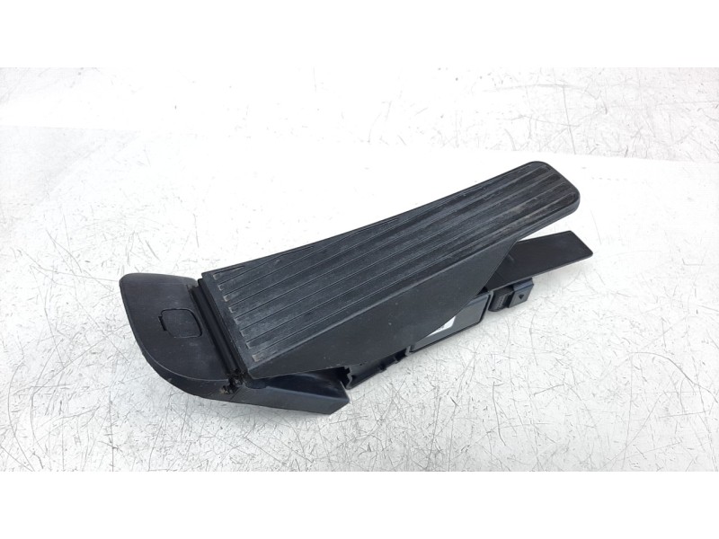 Recambio de potenciometro pedal para volvo v60 familiar 2.0 diesel cat referencia OEM IAM 32269124  