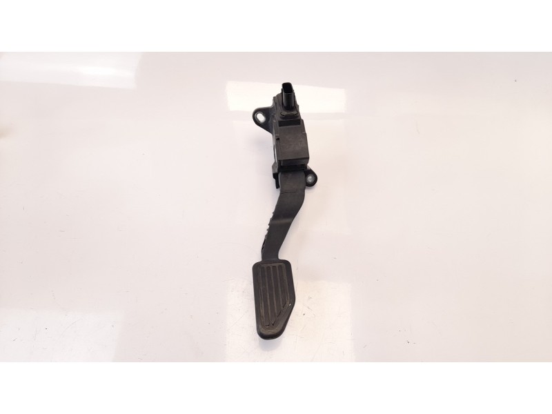 Recambio de potenciometro pedal para toyota yaris active referencia OEM IAM 781100D160  