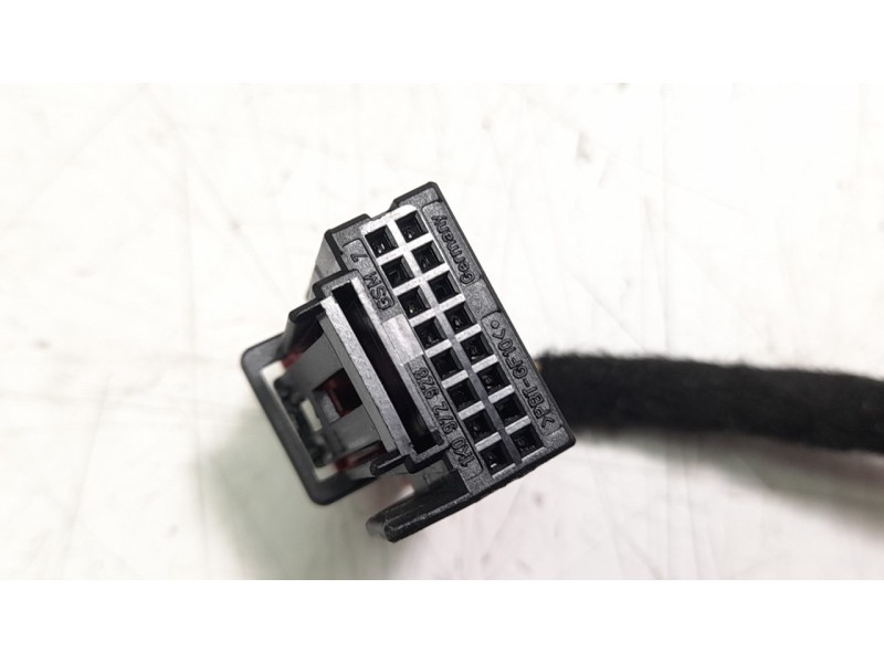 Recambio de retrovisor derecho para porsche cayenne (typ 92aa) s diesel referencia OEM IAM 7P5857501E  