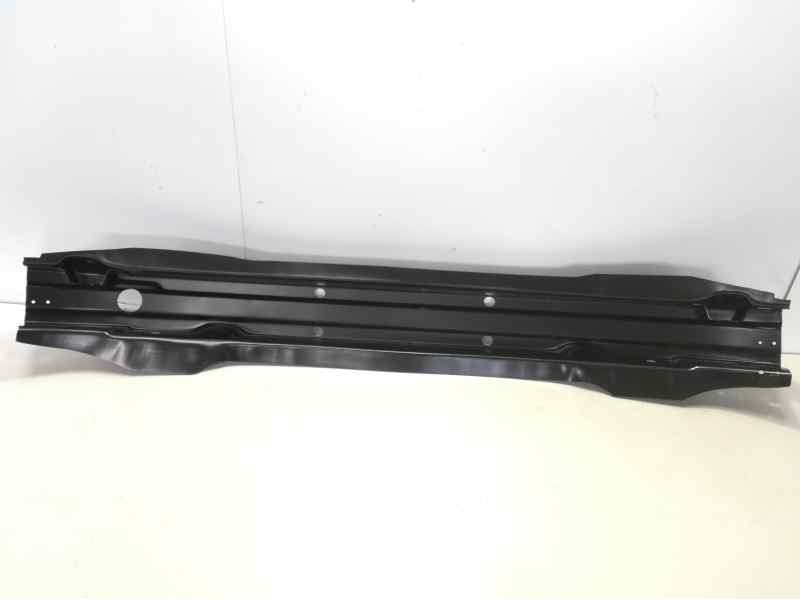 Recambio de refuerzo paragolpes delantero para audi a4 berlina (8e) referencia OEM IAM 8E0807109C 107020807 AD0201622