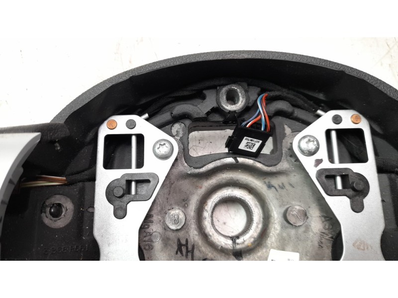 Recambio de volante para mini clubman (r55) 1.6 16v cat referencia OEM IAM 6782596  
