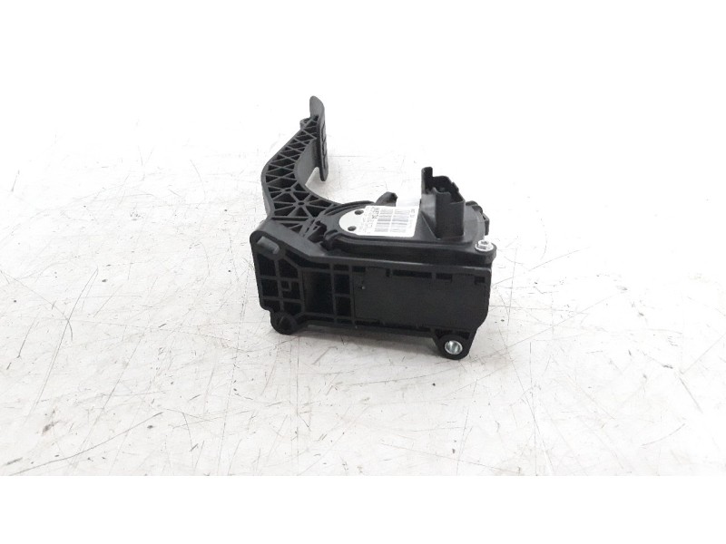 Recambio de potenciometro pedal para peugeot 308 1.2 12v e-thp referencia OEM IAM 9674829180  