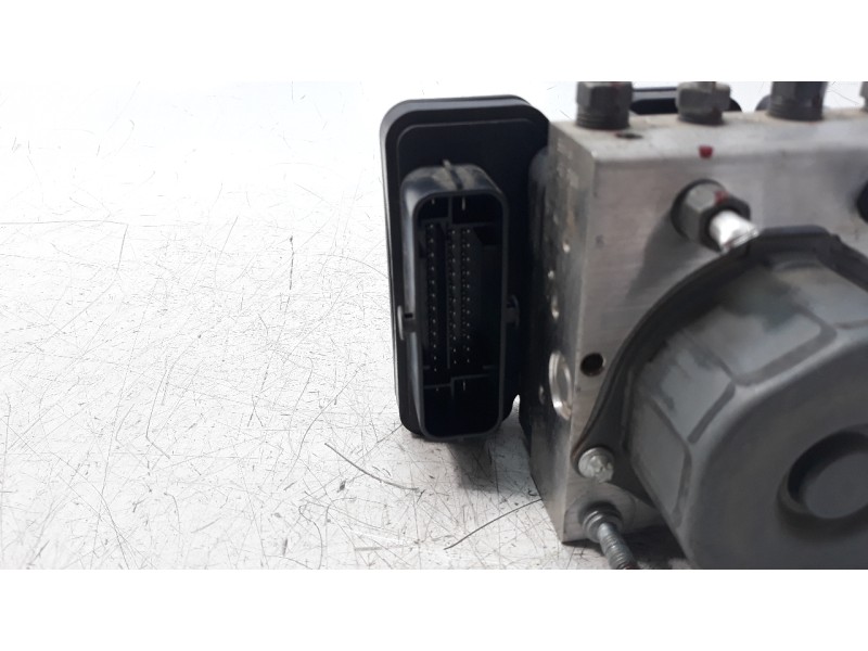 Recambio de abs para dacia sandero basis referencia OEM IAM 476608644R  
