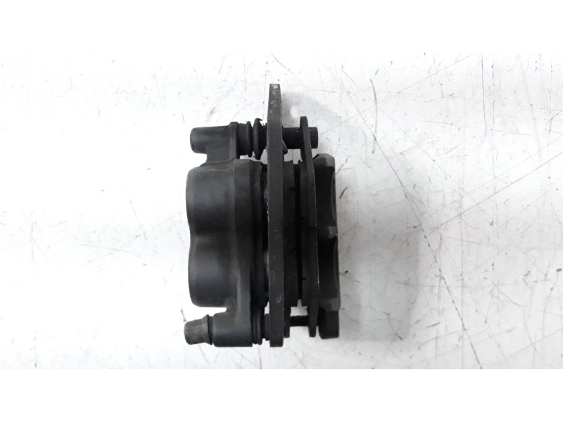 Recambio de pinza de freno delantera derecha para yamaha mt-125 referencia OEM IAM 1CKF580U03  