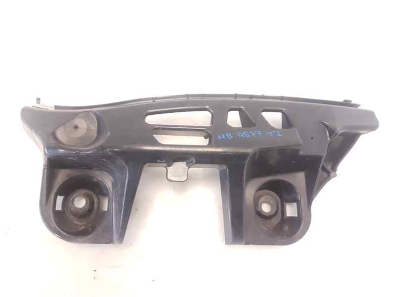Recambio de molduras traseras para mercedes-benz clase cla (w117) cla 220 cdi (117.303) referencia OEM IAM A1178850765  