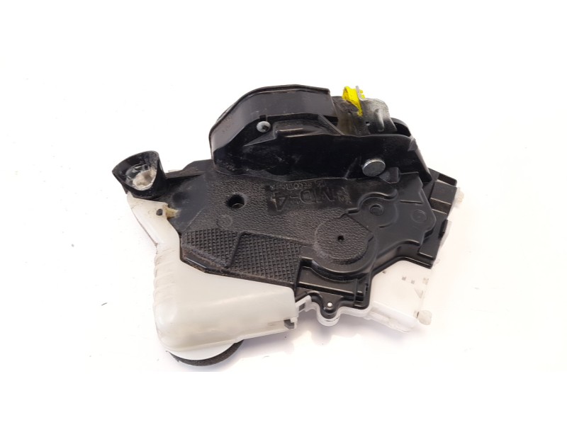 Recambio de cerradura puerta delantera izquierda para toyota yaris active referencia OEM IAM 690400D140  