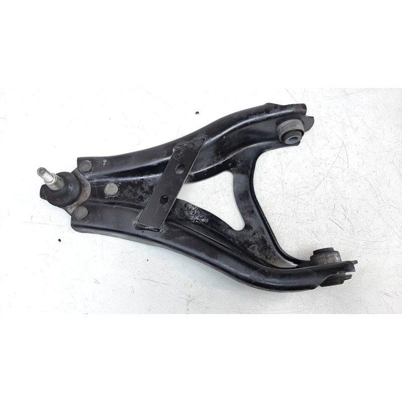 Recambio de brazo suspension inferior delantero izquierdo para dacia duster ii 1.5 blue dci diesel fap cat referencia OEM IAM 54
