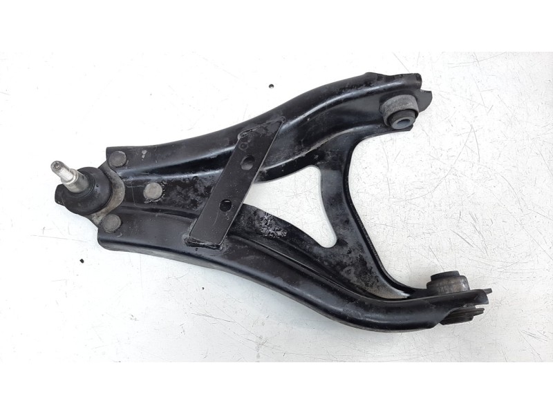 Recambio de brazo suspension inferior delantero izquierdo para dacia duster ii 1.5 blue dci diesel fap cat referencia OEM IAM 54