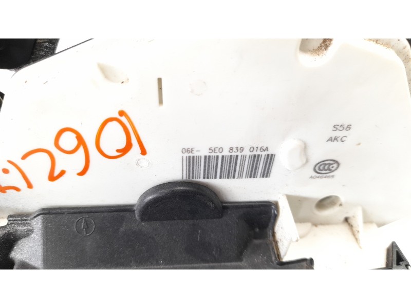 Recambio de cerradura puerta trasera derecha para seat toledo (kg3) 1.2 tsi referencia OEM IAM 5E0839016A  