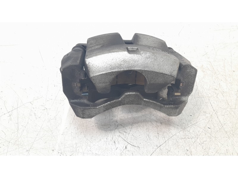 Recambio de pinza de freno delantera izquierda para lexus ux (za10) 250h referencia OEM IAM 4775076010  