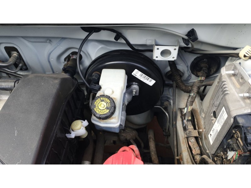 Recambio de bomba freno para dacia sandero basis referencia OEM IAM 460111938R  