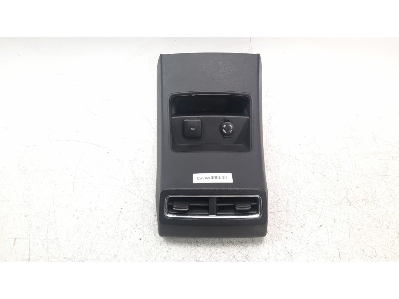 Recambio de rejilla aireadora para ssangyong rexton limited 4x4 referencia OEM IAM 7795836200  