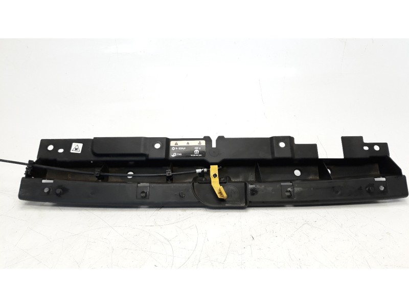 Recambio de moldura para jeep renegade 1.6 m-jet cat referencia OEM IAM 7356933930  