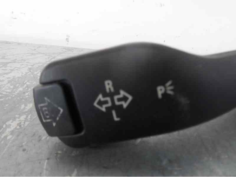 Recambio de mando intermitentes para bmw serie 3 berlina (e46) 328i referencia OEM IAM 8363668H 01104010 