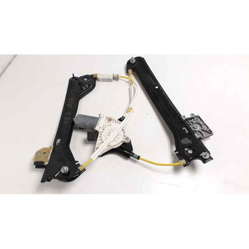 Recambio de elevalunas trasero derecho para mercedes-benz clase cla (w117) cla 220 cdi (117.303) referencia OEM IAM A20476001634