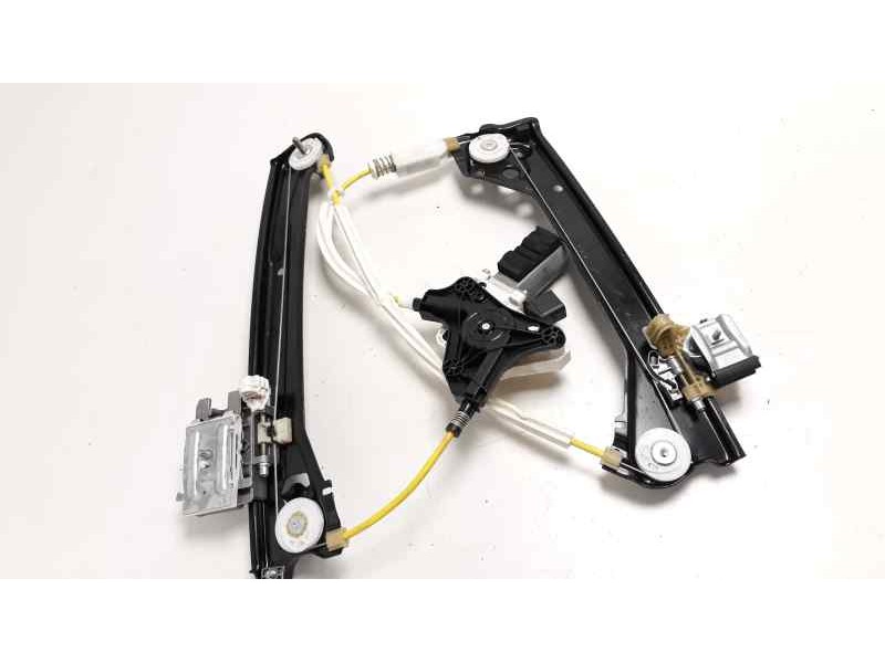 Recambio de elevalunas trasero derecho para mercedes-benz clase cla (w117) cla 220 cdi (117.303) referencia OEM IAM A20476001634