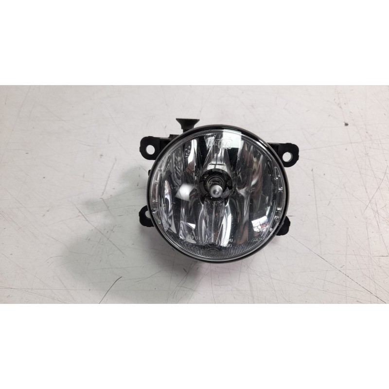 Recambio de faro antiniebla izquierdo para dacia duster ii 1.5 blue dci diesel fap cat referencia OEM IAM 261500097R 10119960006