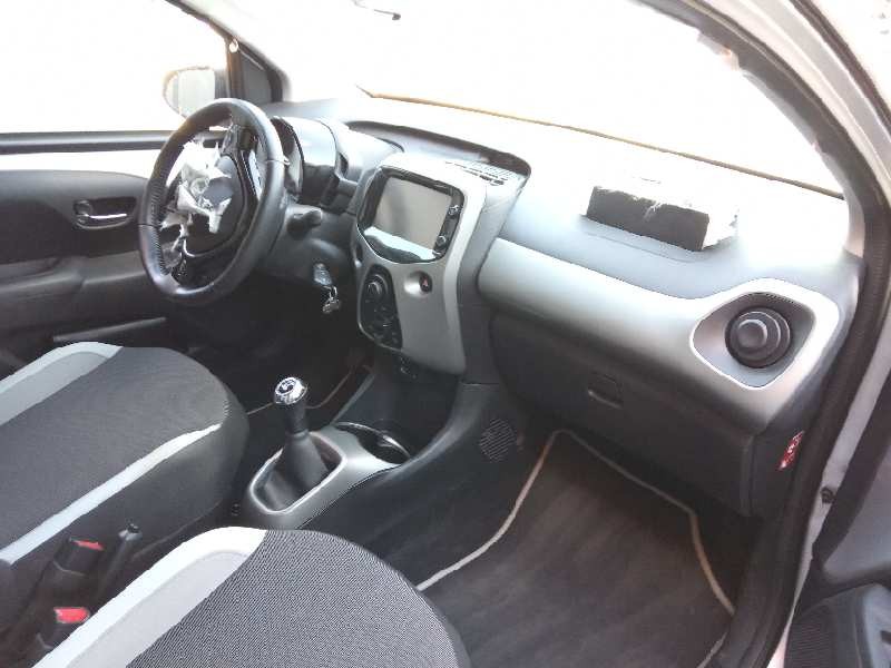 toyota aygo del año 2016