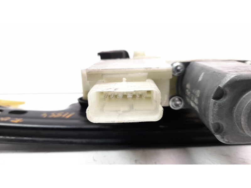 Recambio de elevalunas trasero derecho para citroen c4 grand picasso feel edition referencia OEM IAM 9826076480 106075617 