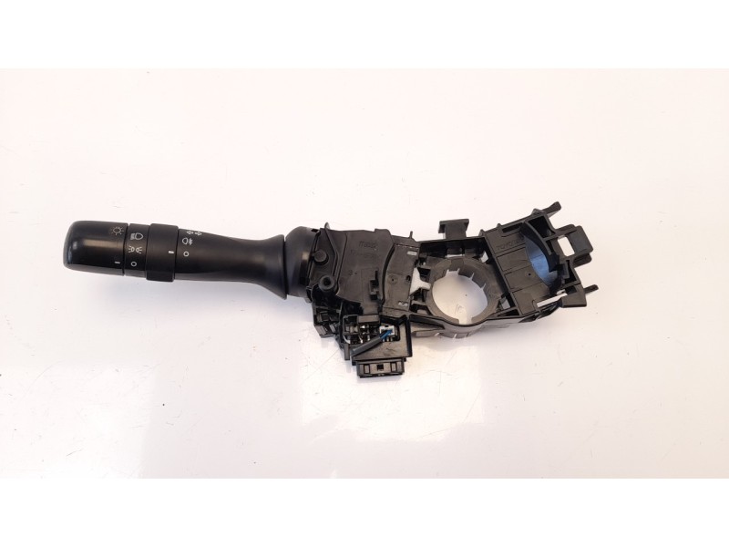 Recambio de mando intermitentes para toyota yaris active referencia OEM IAM 8414002321  