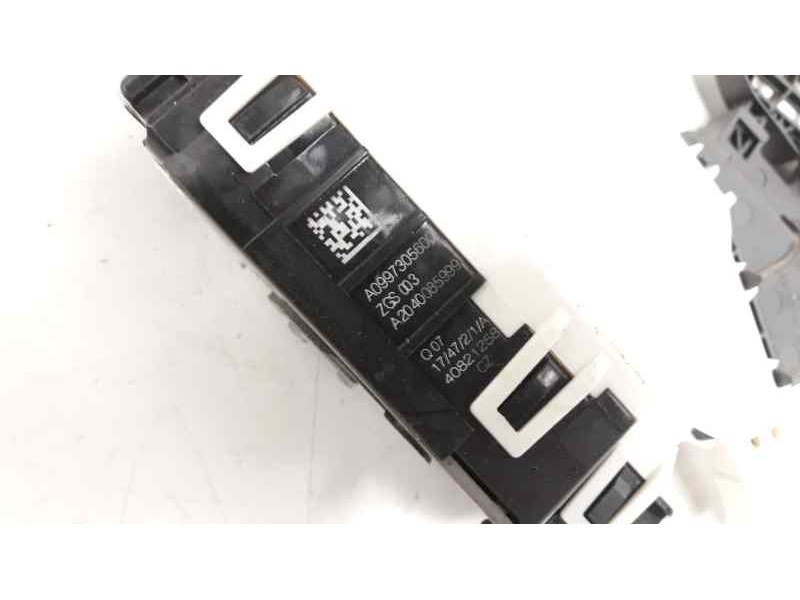 Recambio de cerradura puerta trasera derecha para mercedes-benz clase cla (w117) cla 220 cdi (117.303) referencia OEM IAM A09973