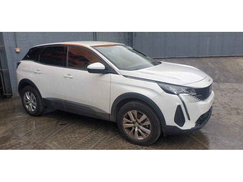 peugeot 3008 del año 2021