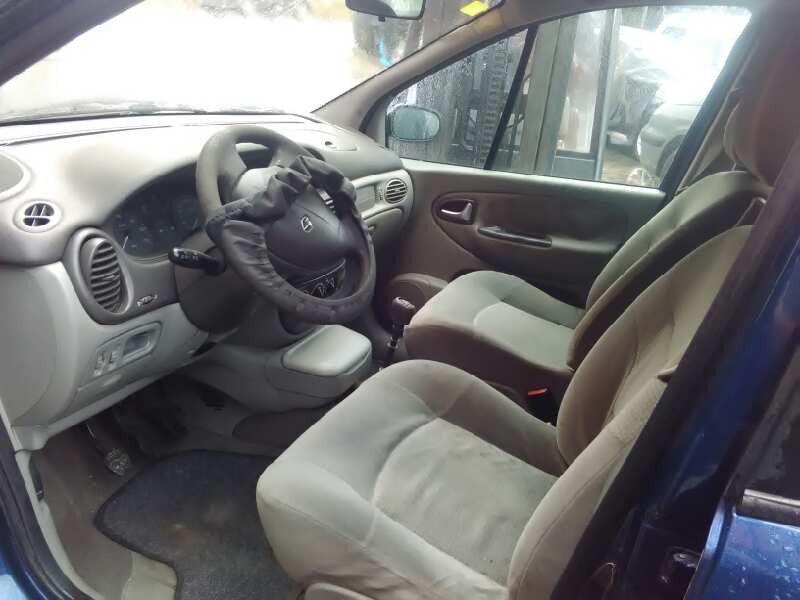 renault scenic (ja..) del año 2002