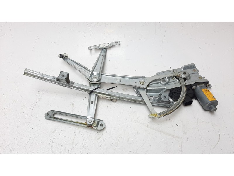 Recambio de elevalunas delantero derecho para opel astra g berlina 1.6 16v referencia OEM IAM 90521881  