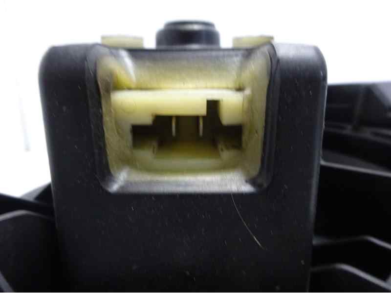 Recambio de ventilador calefaccion para opel corsa d essentia referencia OEM IAM 5D3104757 5D3330100 