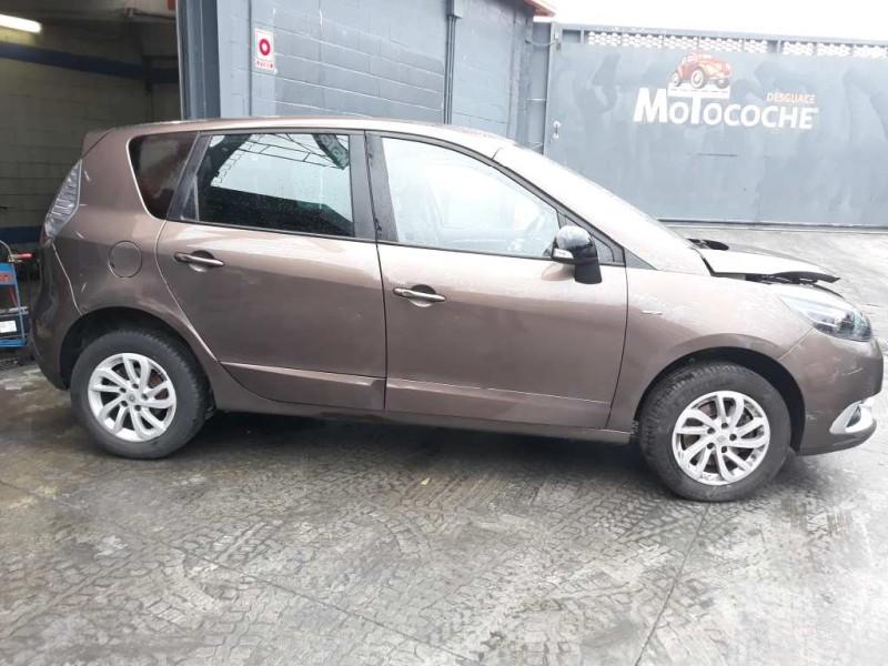 renault scenic iii del año 2016