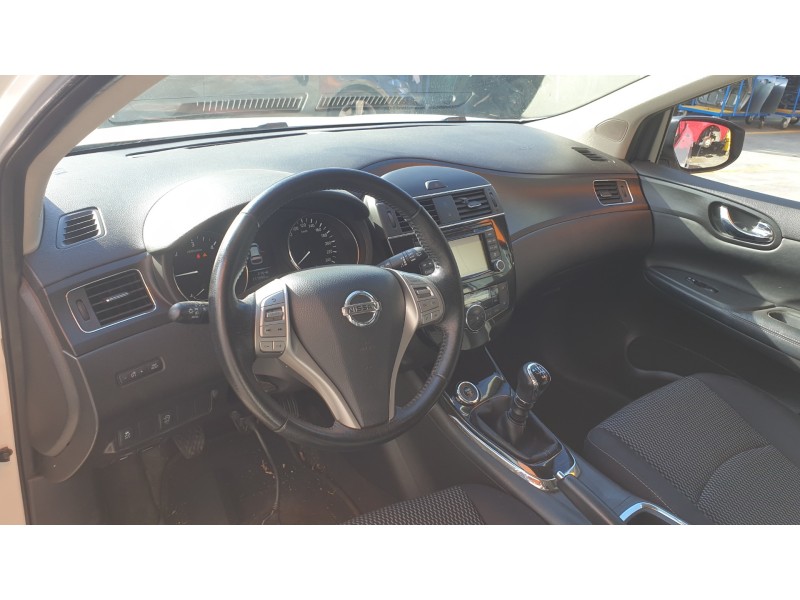 nissan pulsar (c13) del año 2015