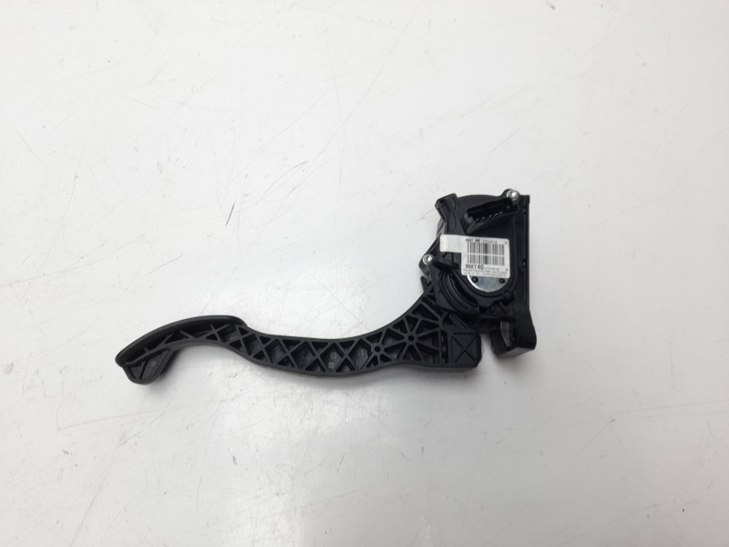 Recambio de potenciometro pedal para citroen c4 picasso referencia OEM IAM 9674829780  
