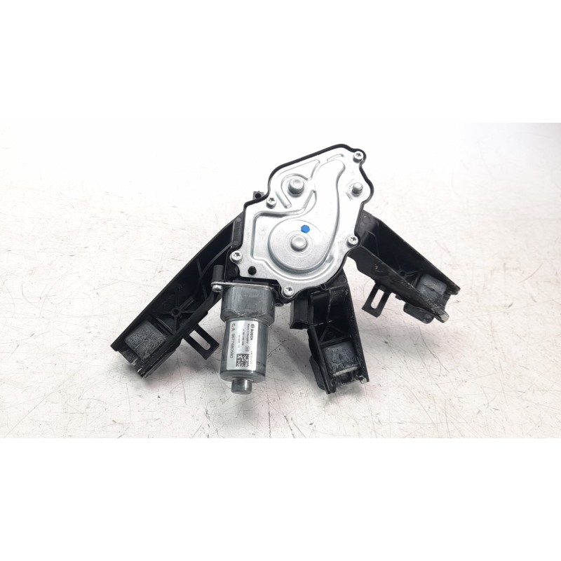 Recambio de motor limpia trasero para citroen c4 grand picasso feel edition referencia OEM IAM 9677680580 0390208008 