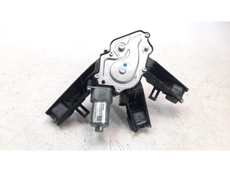 Recambio de motor limpia trasero para citroen c4 grand picasso feel edition referencia OEM IAM 9677680580 0390208008 