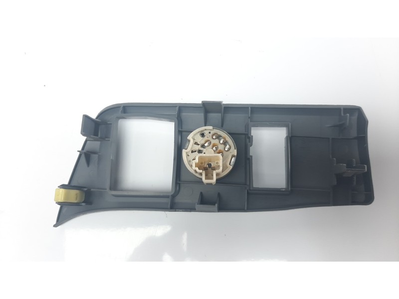 Recambio de interruptor para toyota rav 4 (a2) 1.8 16v cat referencia OEM IAM 8411942010  