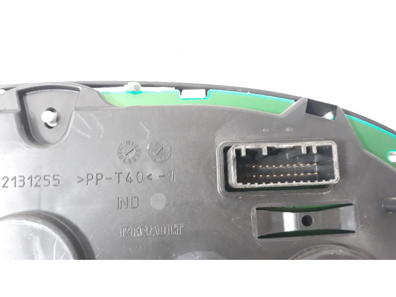 Recambio de cuadro instrumentos para dacia sandero basis referencia OEM IAM 248102645R  