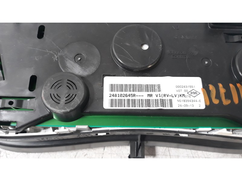 Recambio de cuadro instrumentos para dacia sandero basis referencia OEM IAM 248102645R  
