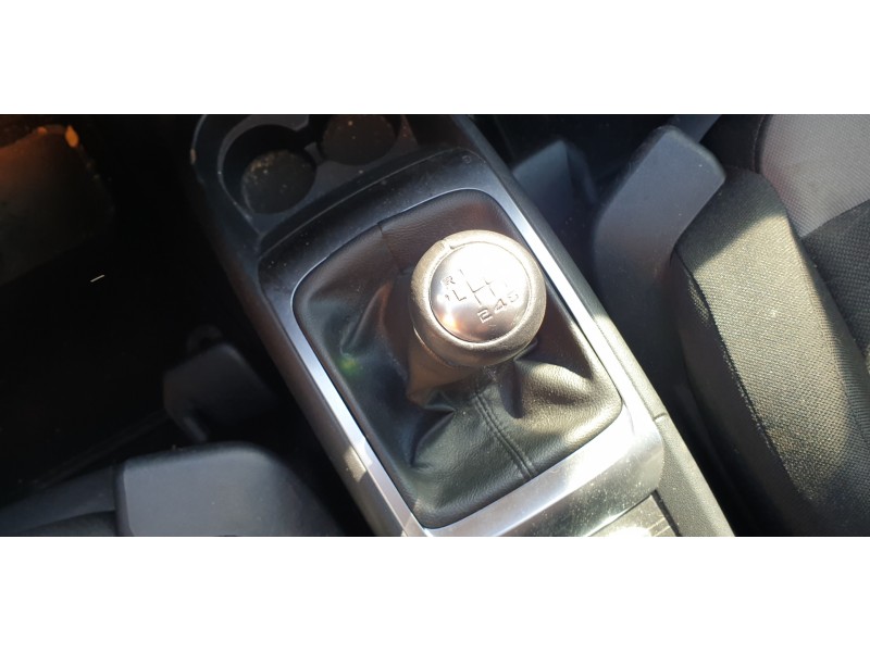 Recambio de palanca cambio para citroen c4 grand picasso feel edition referencia OEM IAM 9806774180  