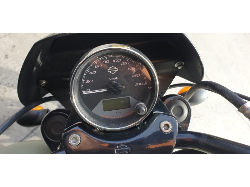 Recambio de cuadro instrumentos para harley-davidson street referencia OEM IAM 70900450  