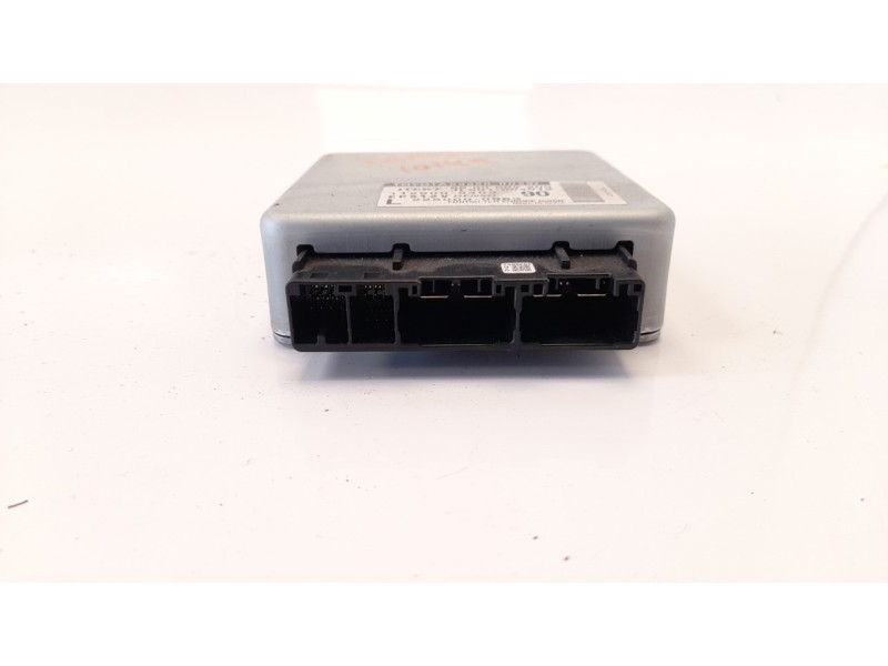Recambio de centralita asd para toyota yaris active referencia OEM IAM 896500D291 2250000963 JL501004012