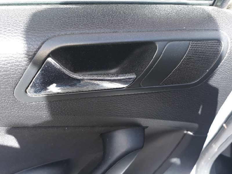 Recambio de maneta interior trasera izquierda para volkswagen passat berlina (3c2) r line referencia OEM IAM 3C4839113  