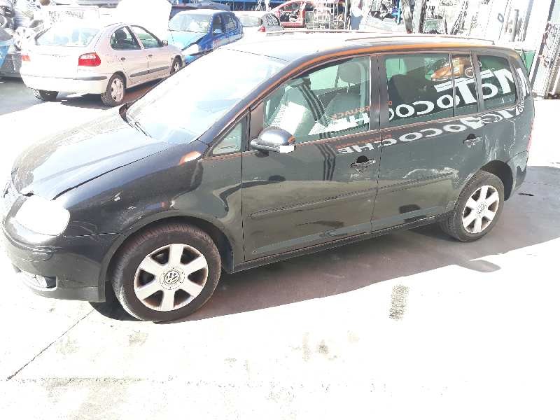 volkswagen touran (1t1) del año 2004