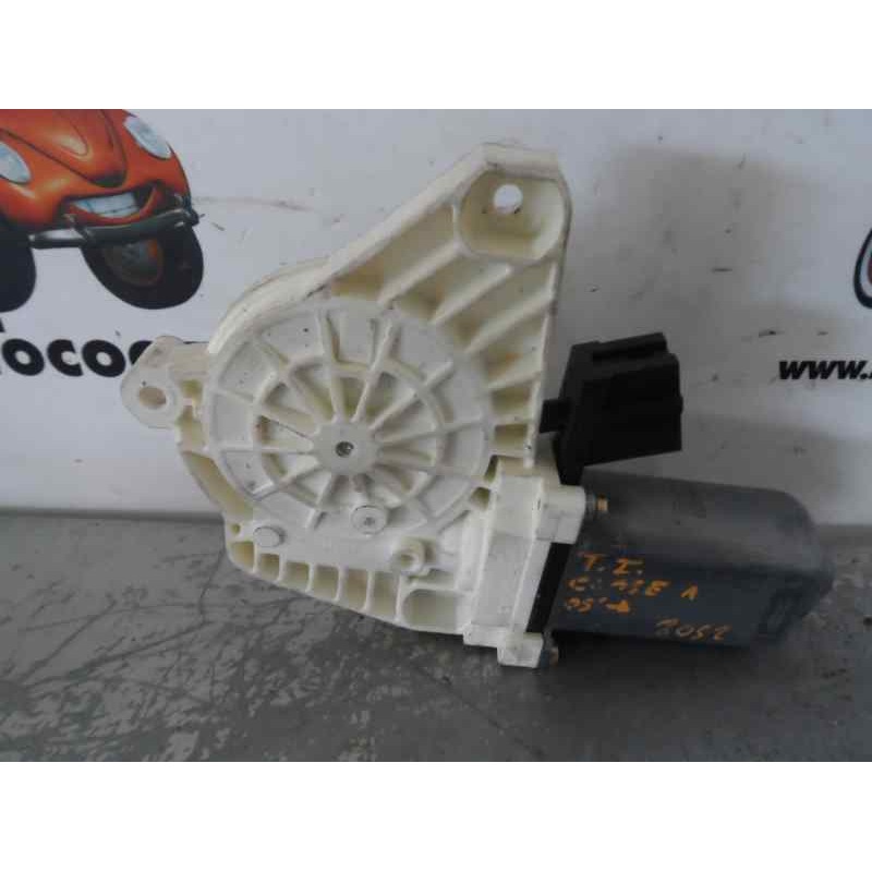 Recambio de motor elevalunas trasero izquierdo para mercedes-benz clase a (w169) a 170 a-edition referencia OEM IAM A1698201942 