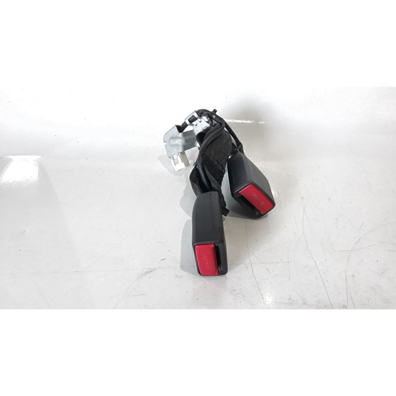 Recambio de cinturon seguridad trasero derecho para mazda 3 lim. () 2.2 turbodiesel cat referencia OEM IAM BHS257720  