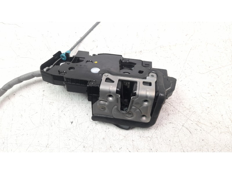Recambio de cerradura puerta delantera derecha para mercedes-benz clase a berlina (bm 177) a 200 d (117.112) referencia OEM IAM 