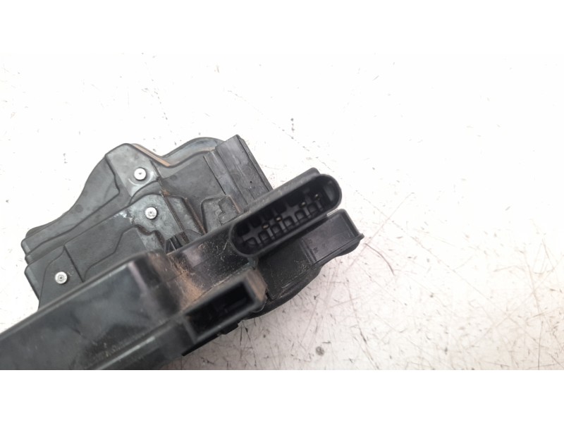 Recambio de cerradura puerta delantera derecha para mercedes-benz clase a berlina (bm 177) a 200 d (117.112) referencia OEM IAM 