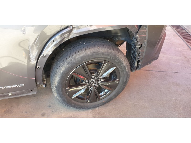 Recambio de mangueta trasera izquierda para lexus ux (za10) 250h referencia OEM IAM 4230576030  